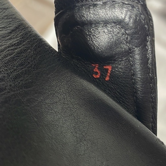 PRADA VINTAGE THONG SANDAL BLACK CANVAS THONG w/ BLACK LEATHER WRAPED WEDGE SZ 7 - Picture 9 of 12